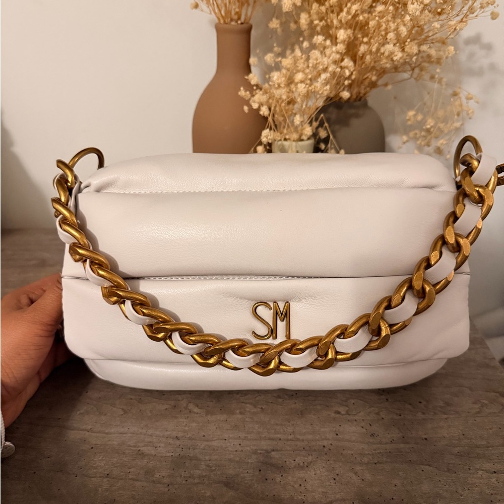 Steve Madden “BMadison / BMadeleine”-style SM Logo Chain Shoulder Bag